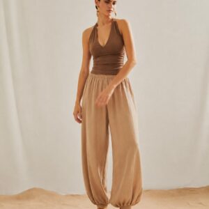 BLUSA HALTER CON ESCOTE